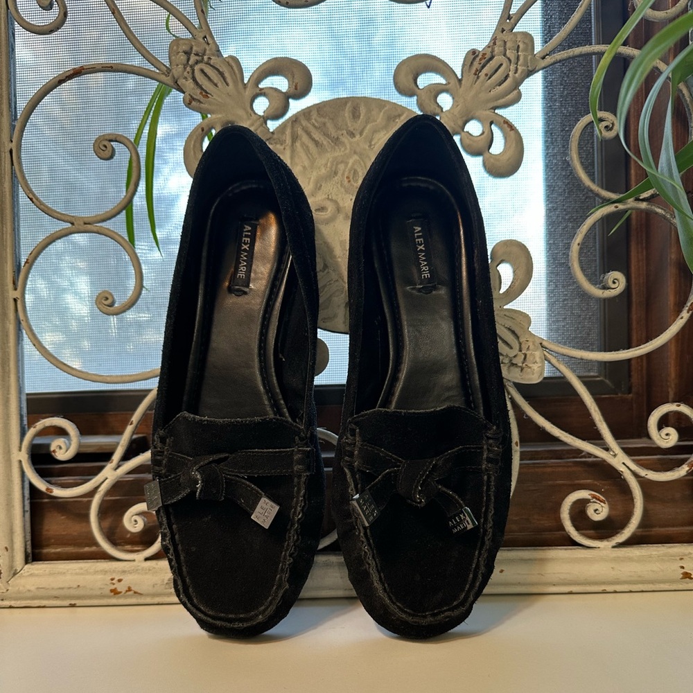 Alex Marie Elegant Black Velvet Loafers - Picture 9 of 11